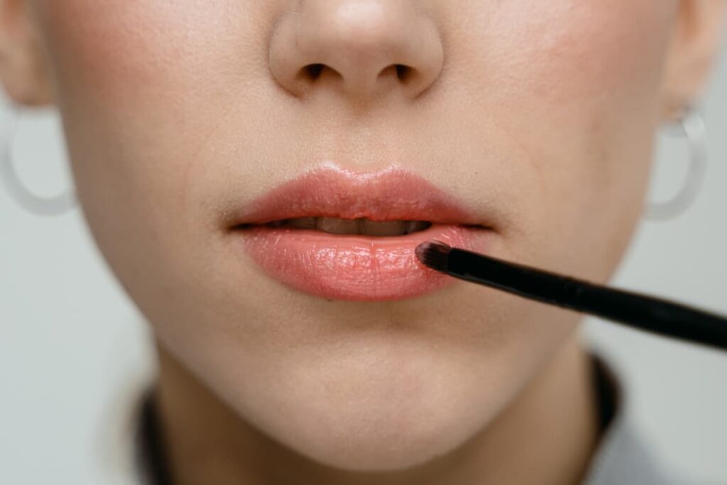 10 ways to make your lip filler last longer,top ten ways to make your lip filler last longer