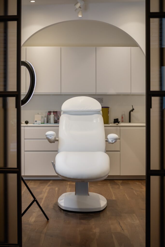 16 Viva Skin Clinics Fitzrovia Photography ┬® Theo Tzia Architectural Photographer scaled